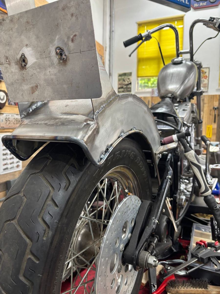 Custom motorcycle bij Epic Motorcycles
